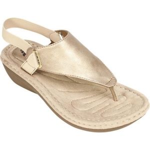 Cliffs by White Mountain sandal 8.5